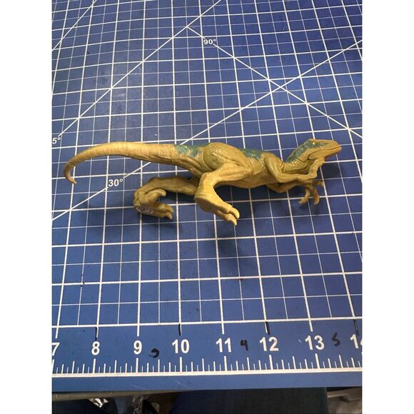 Jurassic World Fallen Kingdom VELOCIRAPTOR tan green poseable dinosaur action fi - Picture 3 of 4